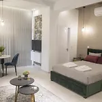 Glam Skin Apartment *
