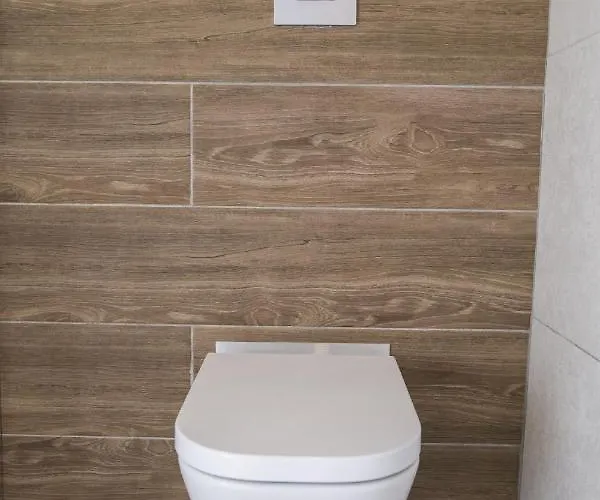 Glam Skin アパート ニコシア