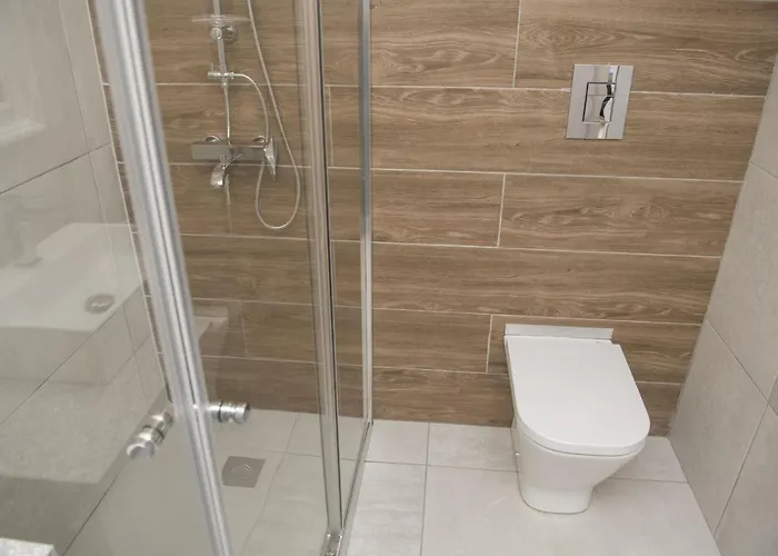 Glam Skin アパート ニコシア